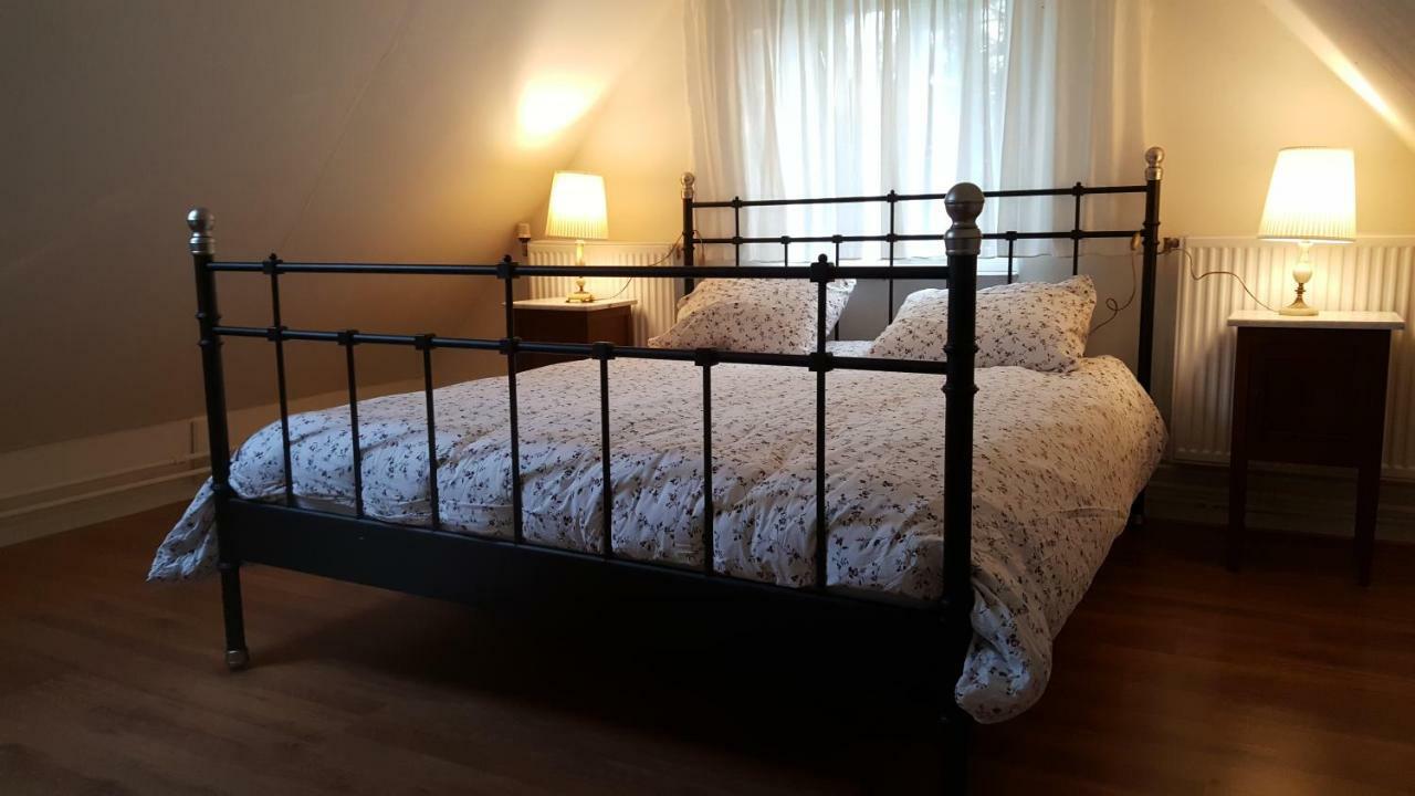 Vakantiewoning Deend Ларен Екстериор снимка