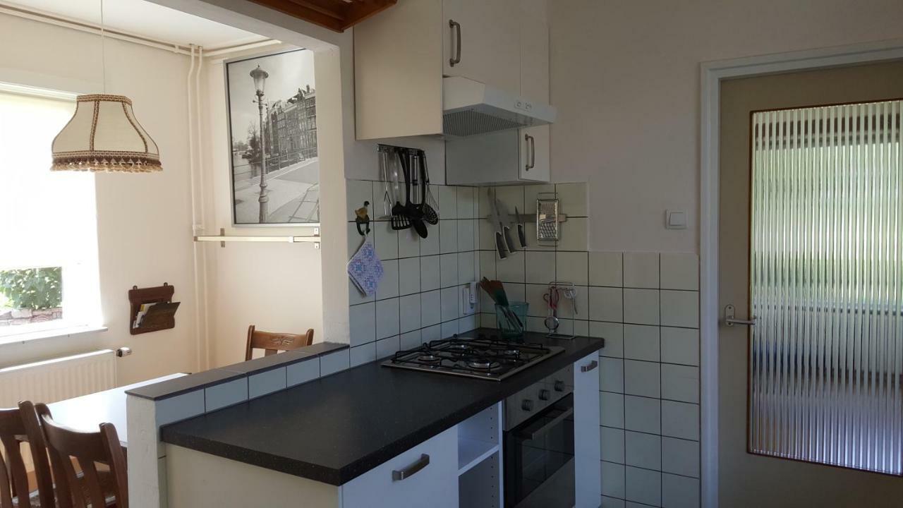 Vakantiewoning Deend Ларен Екстериор снимка