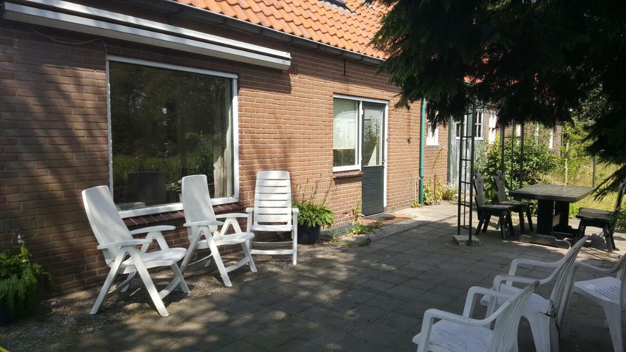 Vakantiewoning Deend Ларен Екстериор снимка